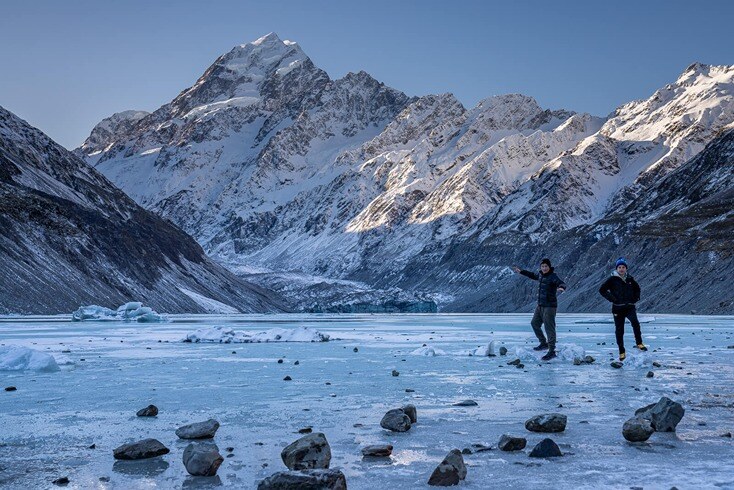 tweens at the Hooker Valley Track at Mount Cook