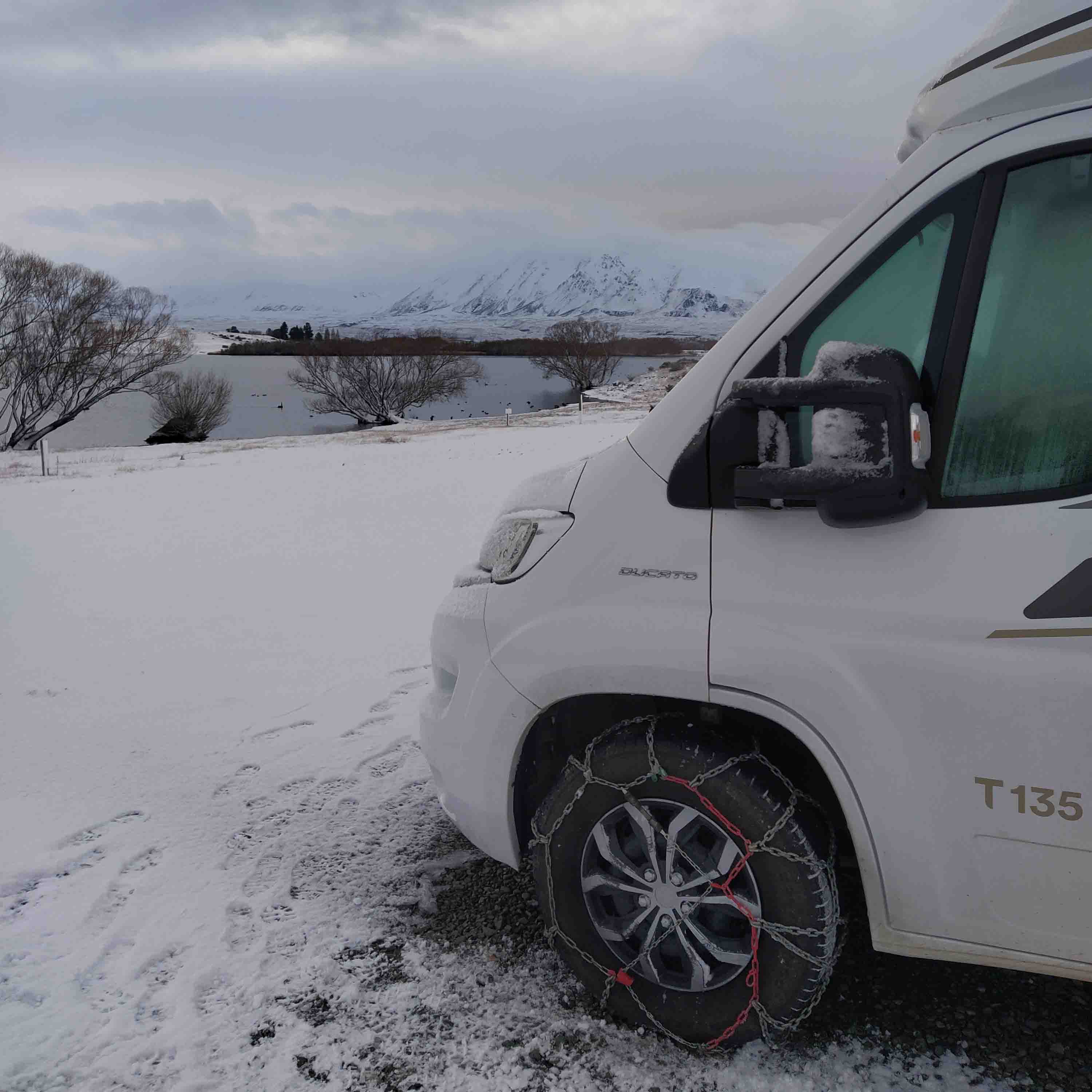 Snow Chain on Front Tyres 