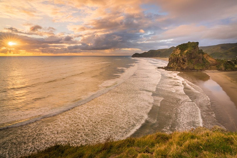 Piha golden sunset