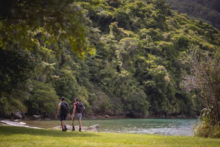 Stay Water Safe - TNZ (Miles Holden)