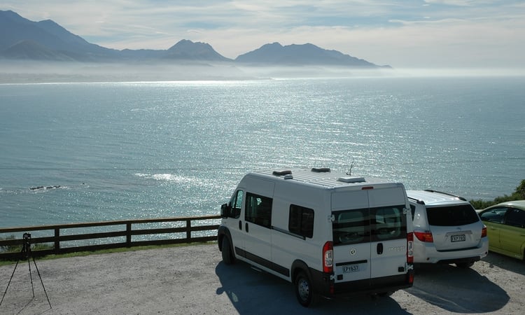 2011 Base Jump MHome Kaikoura Lookout