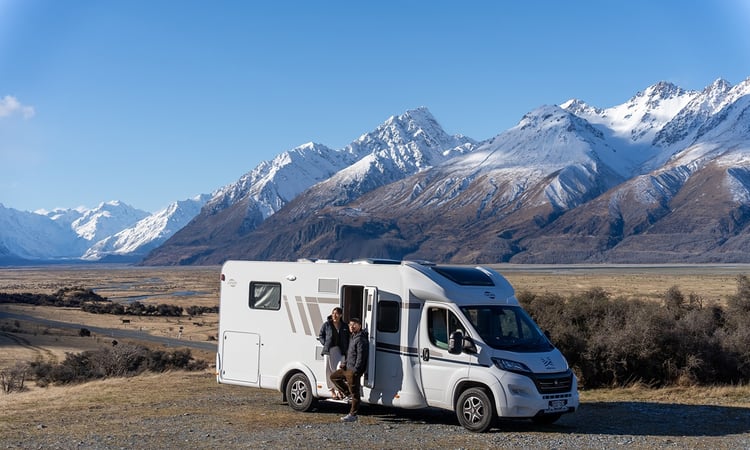 Mt cook national park pullout- Winter