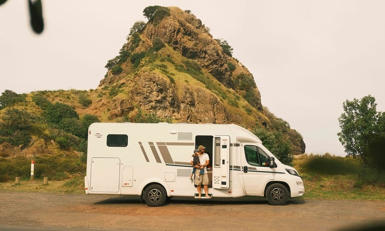 Ben and Jordyn Giesbrecht North Island Feb Ben & River