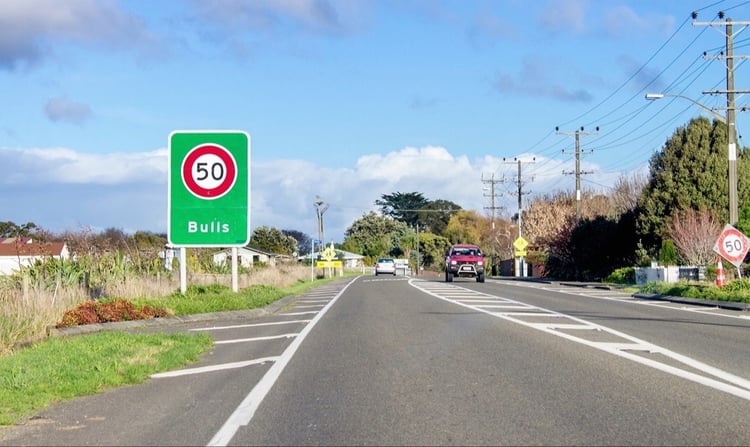 Bulls town speed sign