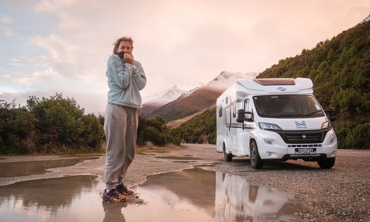 wanaka-1-with motorhome