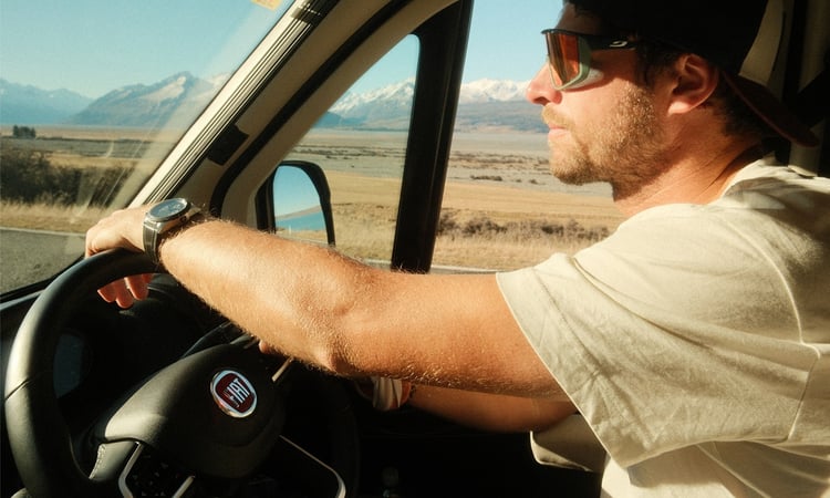 Izabela Handerek - driving aoraki-national-park