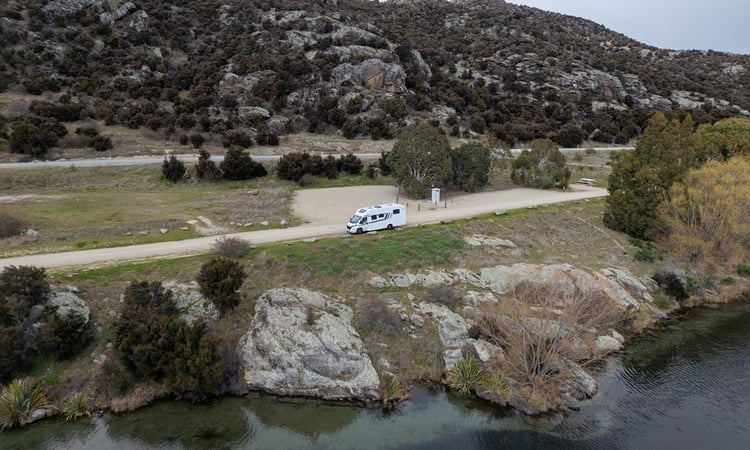 bendigo freedom camping - Jan and Ann