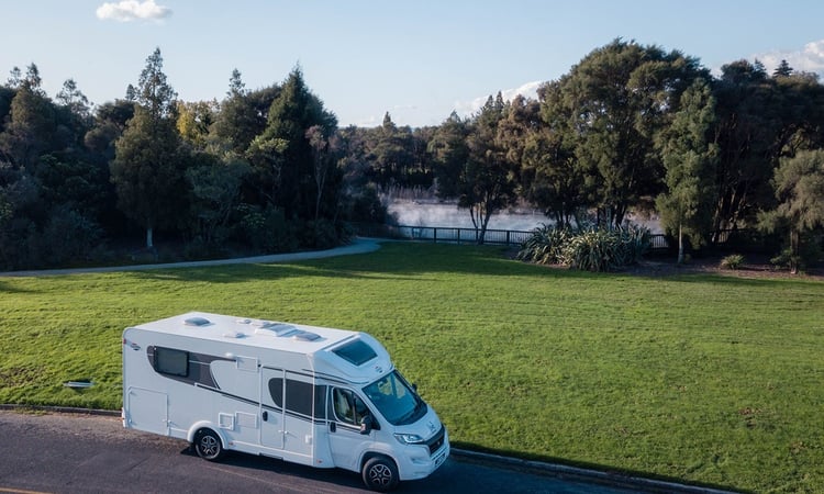 RS27428_Rotorua-Kuirau Park-3074x1844-f390208