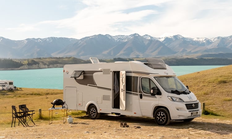 Lake Pukaki - Motorhome with accessories