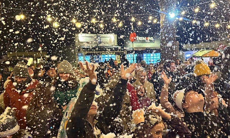 Greytown Winter Festival 2024 - Kate VDB snow