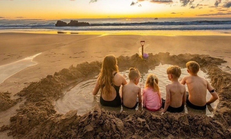 Hot Water Beach