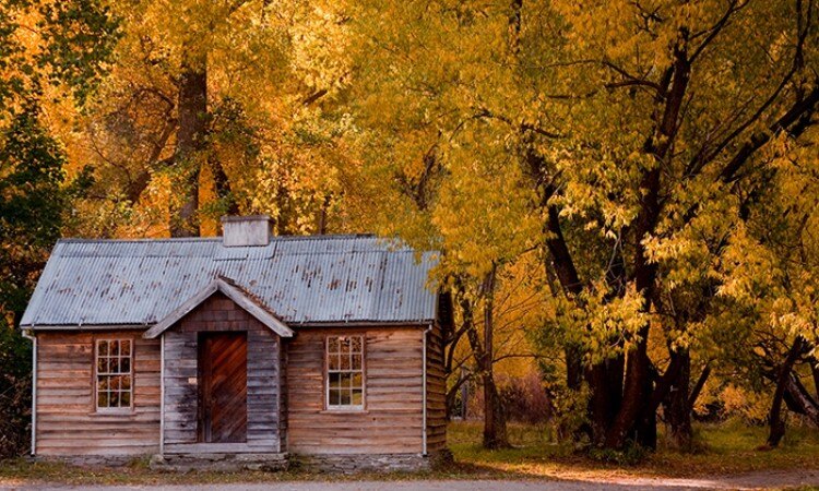 Old police hut in Arrowtown