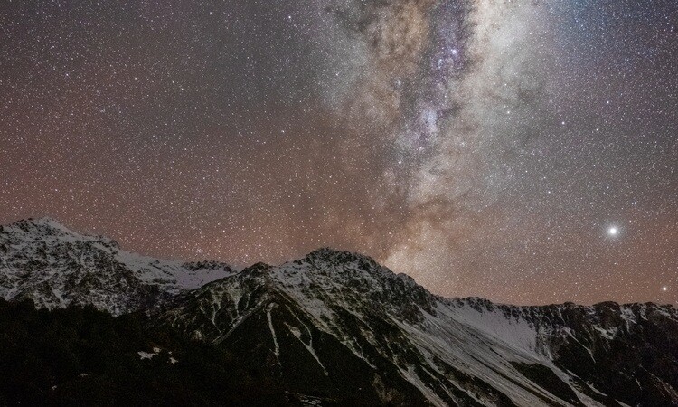Sky full of stars in Mount Cook