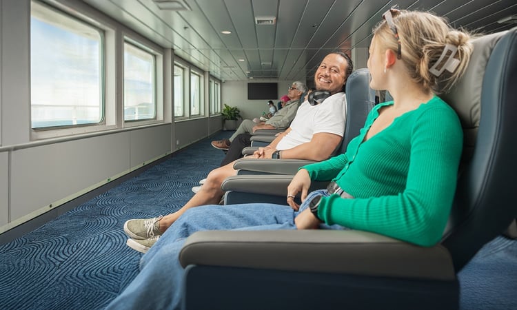 Relaxing interior Bluebridge