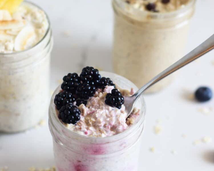 Overnight oats with boysenberries