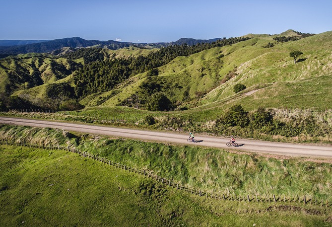Motu Road Trail (Image by Tourism Bay of Plenty)