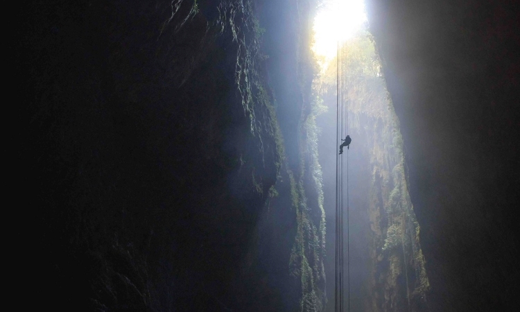Abseiling Waitomo Caves