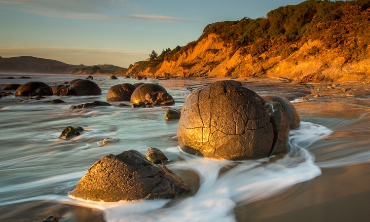 Moeraki Boulders