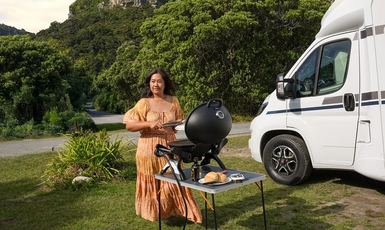 Spicy Portobello Burger - BBQ & table