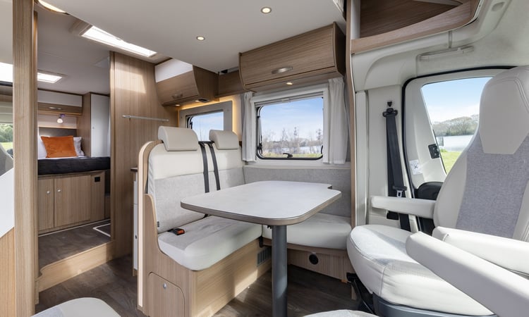 Double for 4 living area