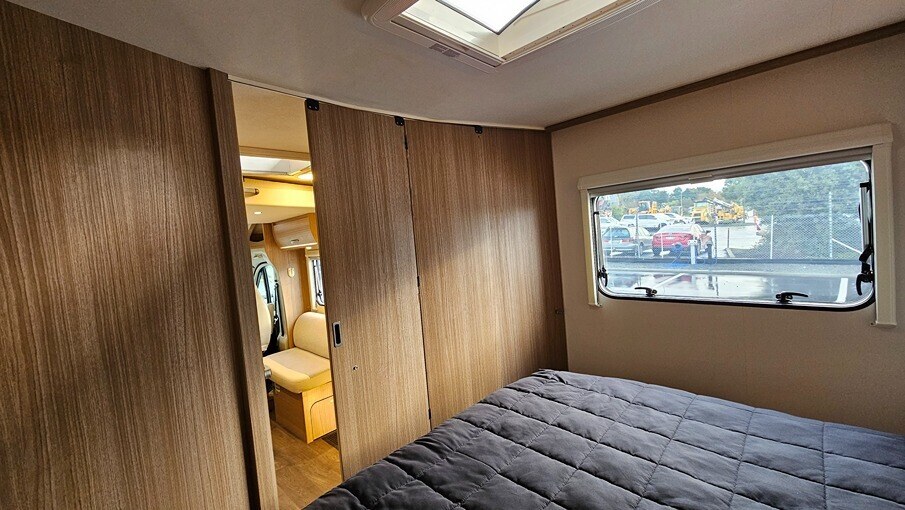 Sliding door in the Double for 2 for extra level of privacy