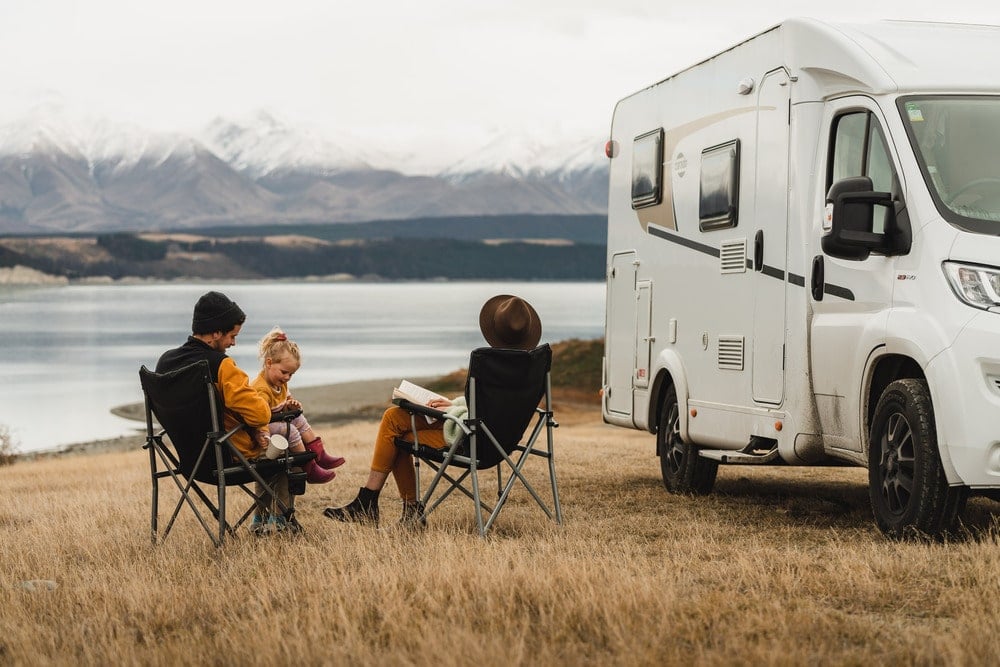 family freedom camping with Wilderness motorhome