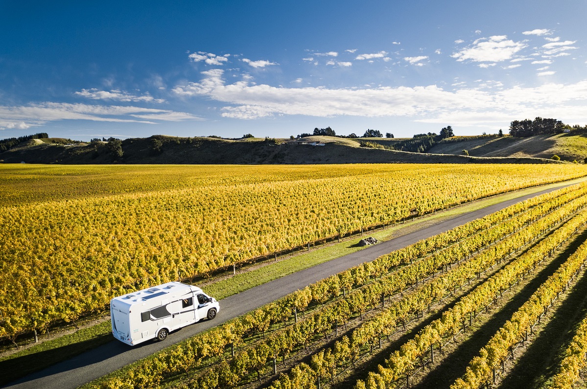 Travelling New Zealand in a campervan in Autumn