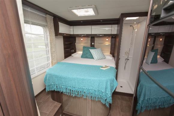 Bedroom with an island bed