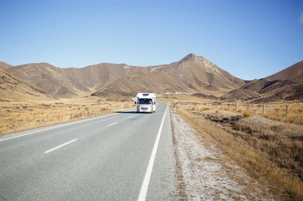 Lindis Pass Road Campervan